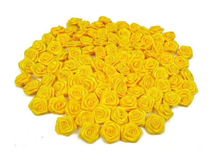 Sachet de 20 petites rose en satin 15 mm JAUNE 645