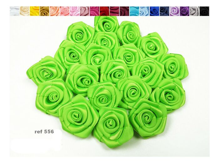 Sachet de 10 roses satin de 3 cm de diametre vert flash 556