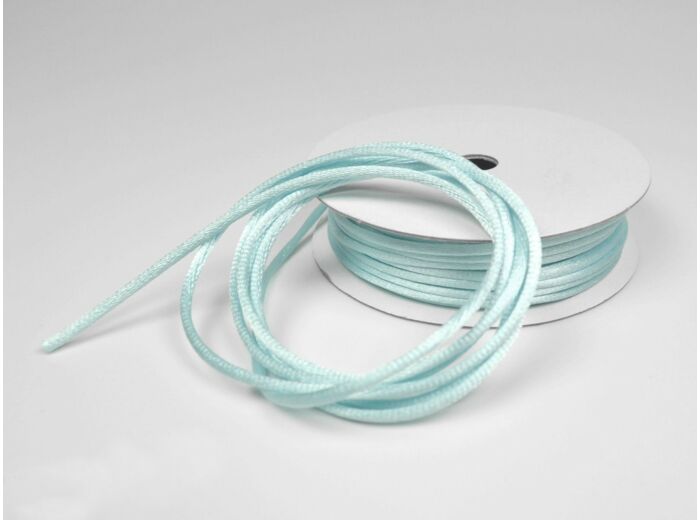 Cordon queue de rat 2 mm d'épaisseur bobine de 10 metres colori bleu ciel