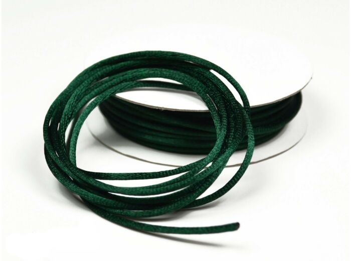 Cordon queue de rat 2 mm d'épaisseur bobine de 10 metres colori vert tres fonce