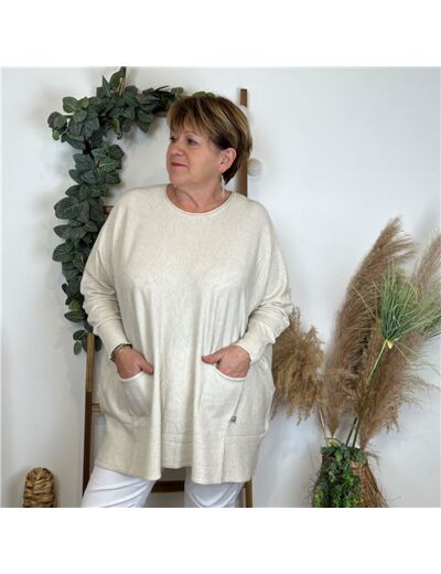 L397- Pull Loose coupe droite (Gt) (beige)