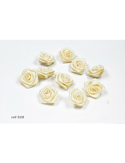 Sachet de 10 roses satin de 3 cm de diametre ivoire 028