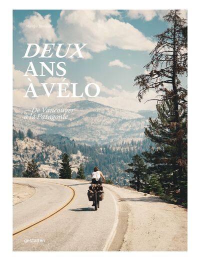 DEUX ANS A VELO