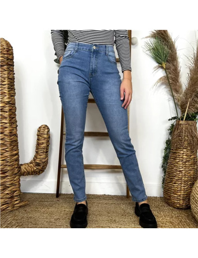 O160- Jean coupe Slim (T36-T44) (denim clair)