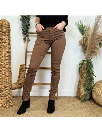 O545- Jean Slim Voggo T36-T44 (taupe)