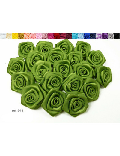 Sachet de 10 roses satin de 3 cm de diametre vert menthe 548