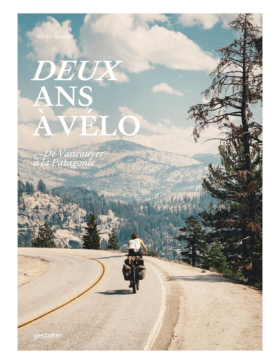 DEUX ANS A VELO