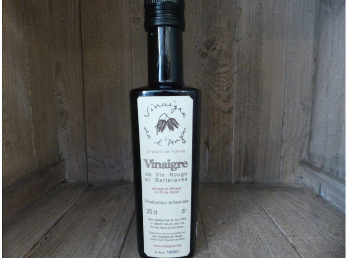 Vinaigre de vin rouge et betteraves (25cl)