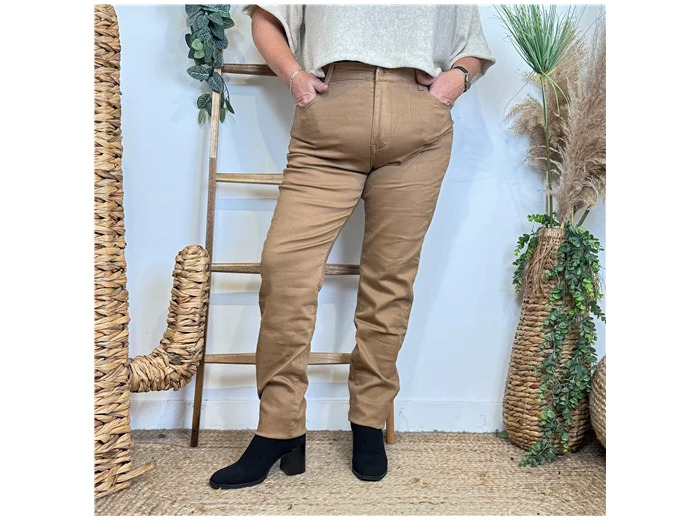 O663- Jean Slim Voggo T42-T50 (camel)