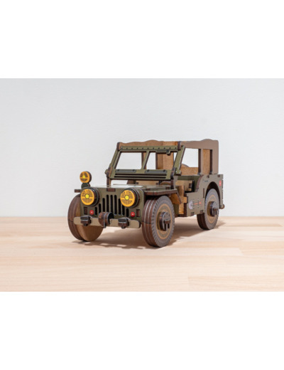 Voiture Militaire en Bois