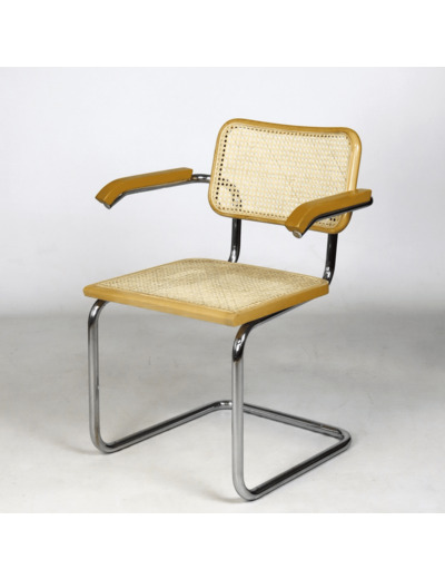 Chaise B64 de Marcel Breuer