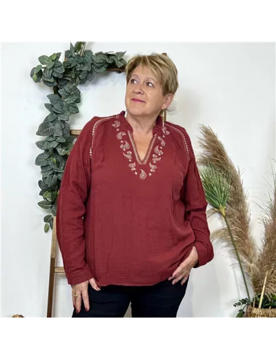 K789- Blouse Coton brodée (T40-T48) (bordeaux)