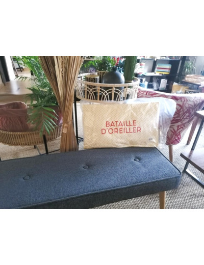 Coussin "Bataille d'oreiller"